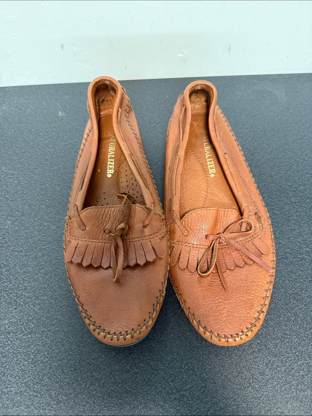 Naturalizer Tan Brown Leather Moccasin Loafers with Fringe and Tie